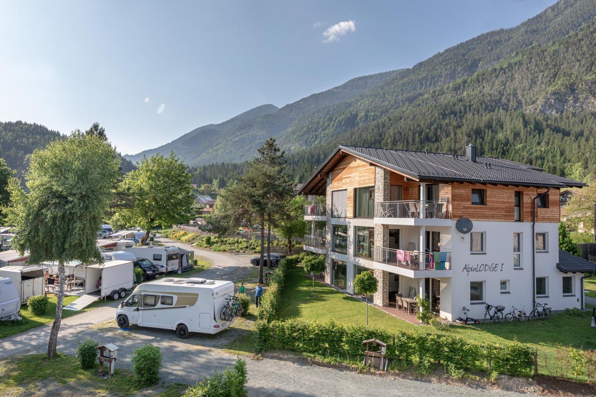 Europarcs Hermagor - Nassfeld Buitenkant foto